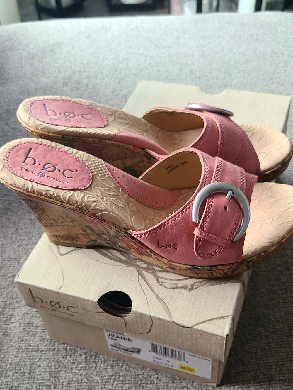 b.o.c. Pink Cork Wedge Slide Sandals with Buckle SIZE 9